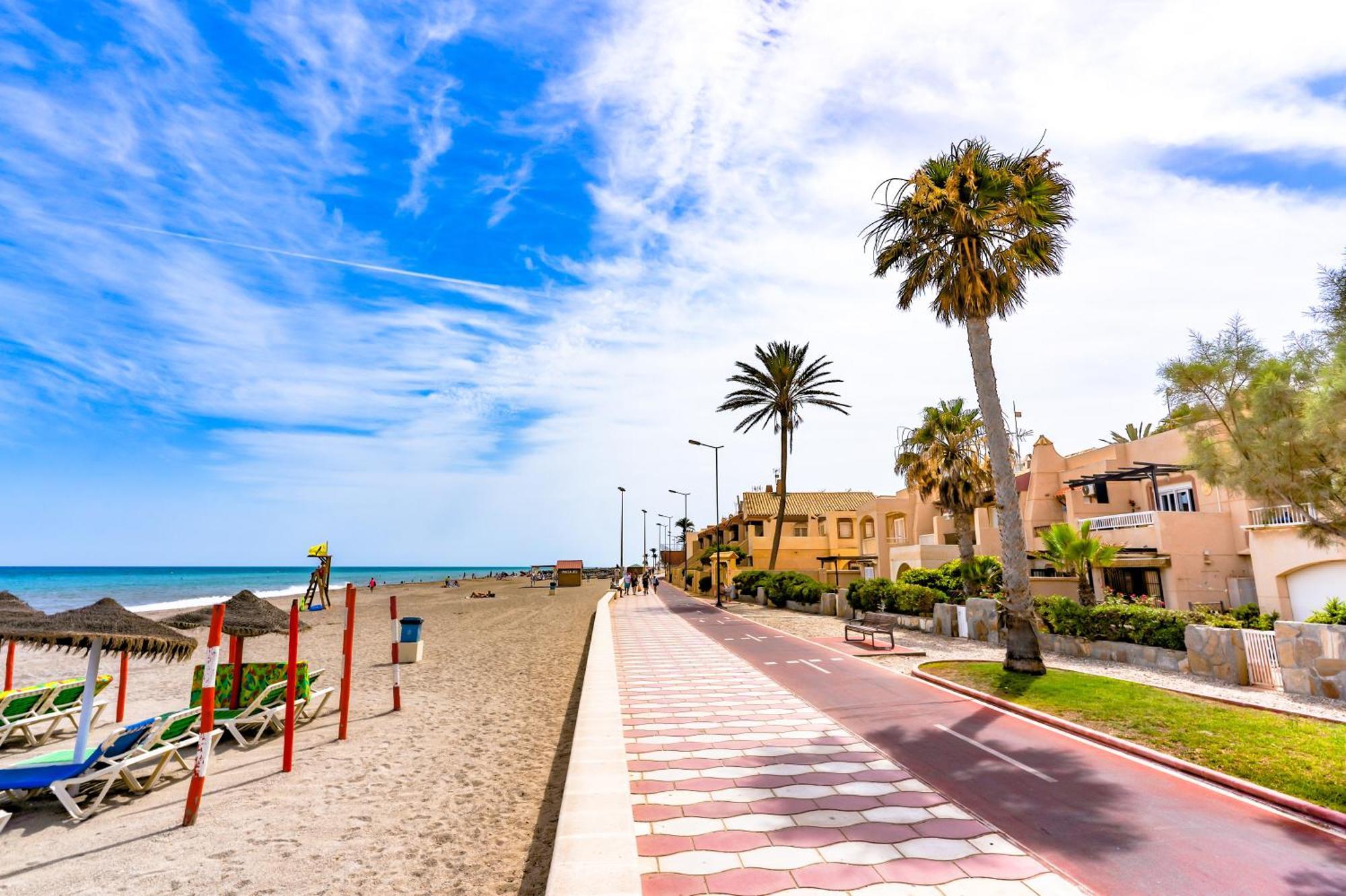 Beachhouse Playa R&R Roquetas de Mar Kültér fotó